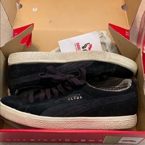 Puma Clyde sneakers